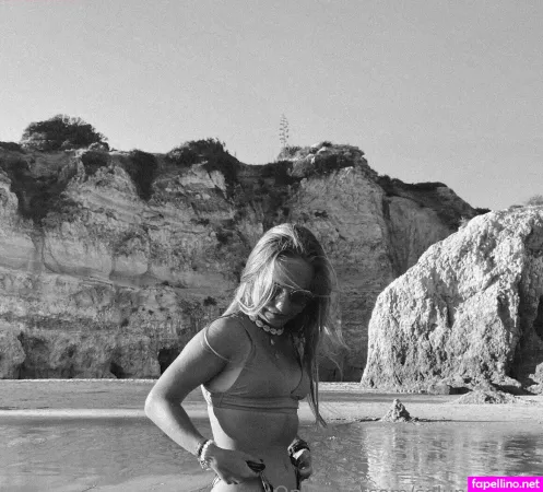 Solunamalou OnlyFans Thumbnail #2FYB5mgO8d