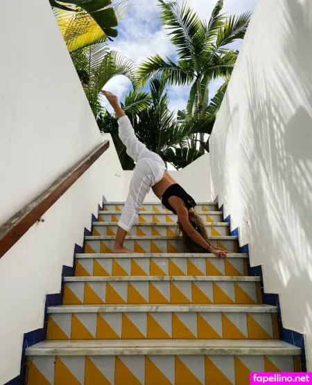 Solunamalou OnlyFans Thumbnail #FRDPhWV1VT