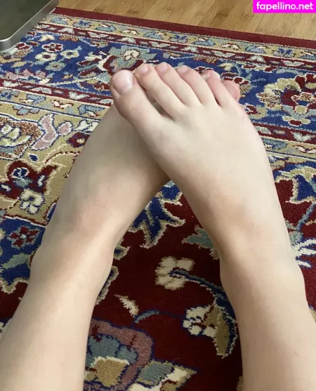 Somelittlecrumbs OnlyFans Thumbnail #0OWZRX7rqu