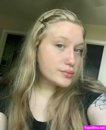 Sommmers Macklinn OnlyFans Thumbnail #o9Q9VrbB59