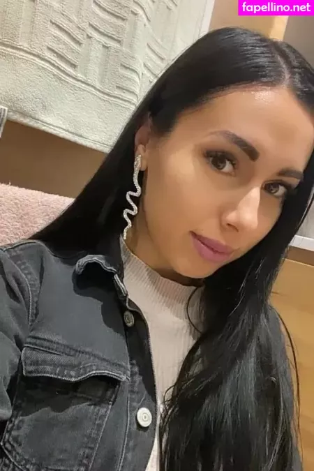 Somogyi Lanyok OnlyFans Thumbnail #f7Y6IHFoFz