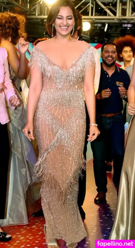 Sonakshi Sinha OnlyFans Thumbnail #6CHGaXAwM8