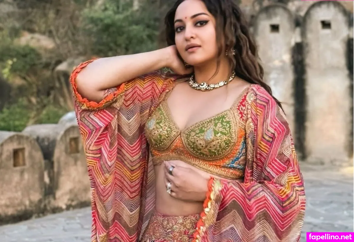 Sonakshi Sinha Nude Leaked OnlyFans Photo #hRR7zL0I0w