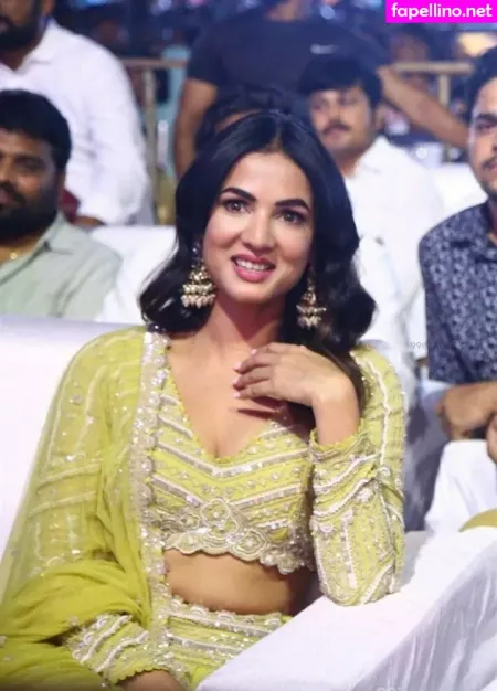Sonal Chauhan OnlyFans Thumbnail #A3r8fb5p07