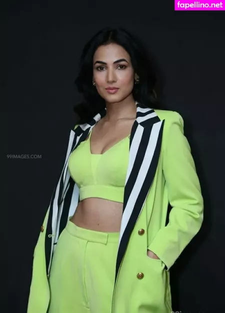 Sonal Chauhan OnlyFans Thumbnail #cPaxFM2c5p