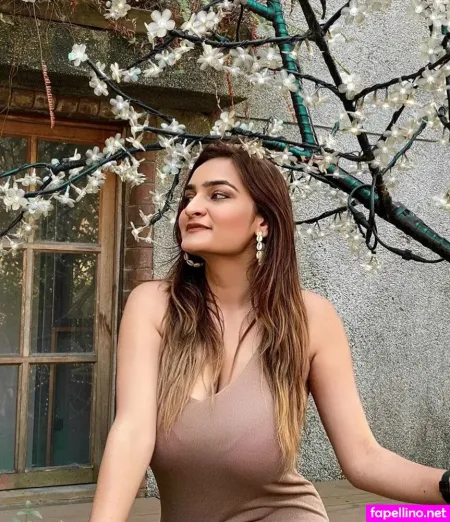 Sonali Malhotra OnlyFans Thumbnail #ZbTub4pwKj