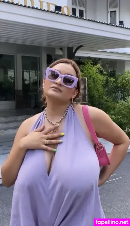 Sonali Malhotra OnlyFans Thumbnail #onhDSqtleM