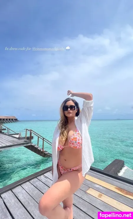 Sonali Malhotraa OnlyFans Thumbnail #p49wbYEwdc