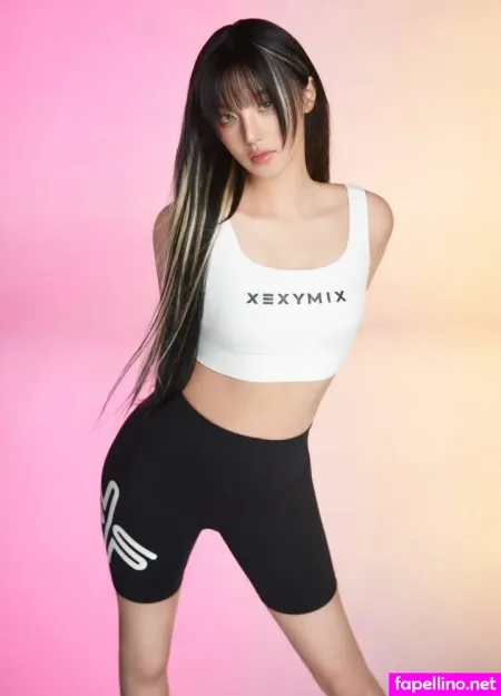 Song Yuqi OnlyFans Thumbnail #5vyZmcCHT4