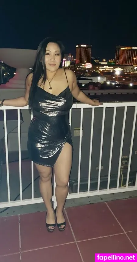Songleexxxfree OnlyFans Thumbnail #QADylpvezG
