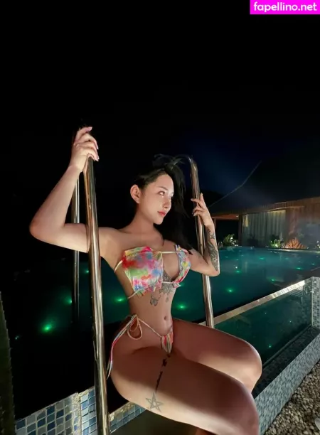 Songyuxin Hitomi OnlyFans Thumbnail #G3YfbXmQ49
