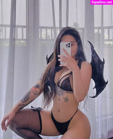 Songyuxin Hitomi OnlyFans Thumbnail #LW395iEM3a
