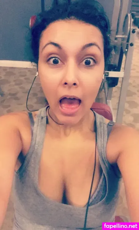 Soni Aralynn 12 OnlyFans Thumbnail #fwf8IsFll3