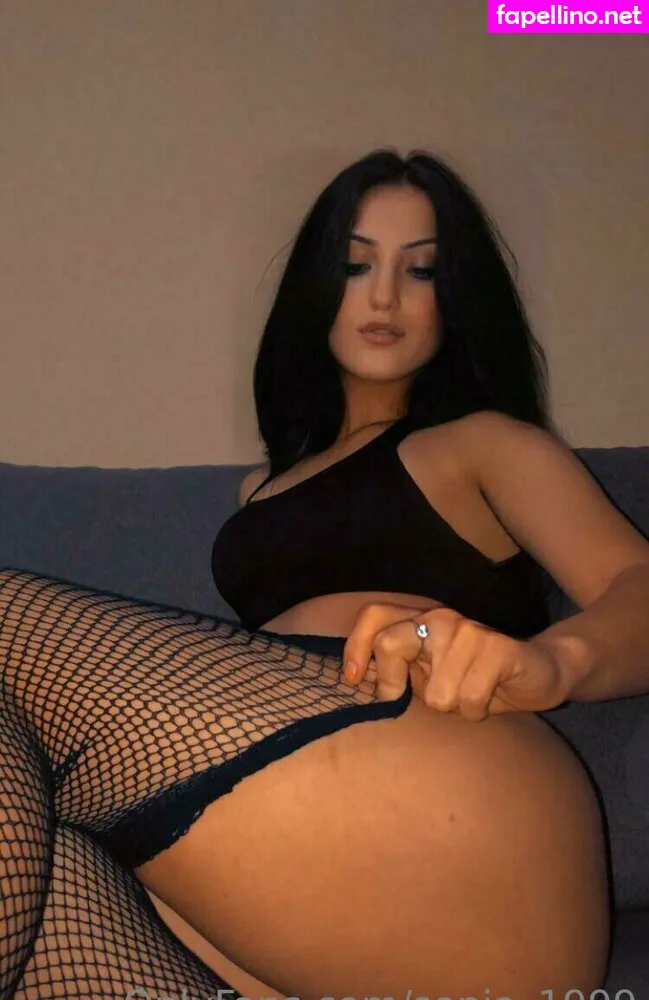 hamdangunawan9, sonia_1999 Nude Leaked OnlyFans Photo #BA2k64zaXa