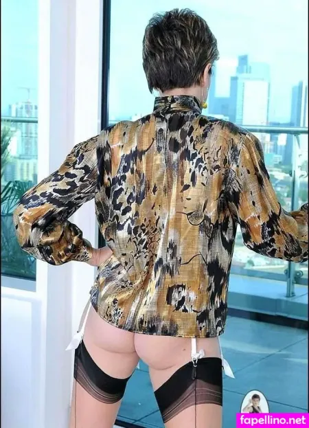 Sonia Elise OnlyFans Thumbnail #wNv2s3eSgj