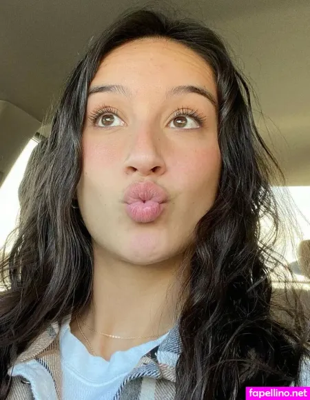 Sonia Ferragatta OnlyFans Thumbnail #Ohiic3zSqg