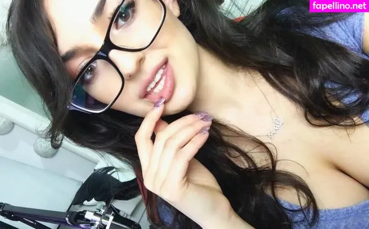 Sonia Ferraro OnlyFans Thumbnail #nDOFYbFDb4