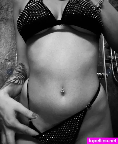 Soniavip 1 OnlyFans Thumbnail #YOxRwCbGGq