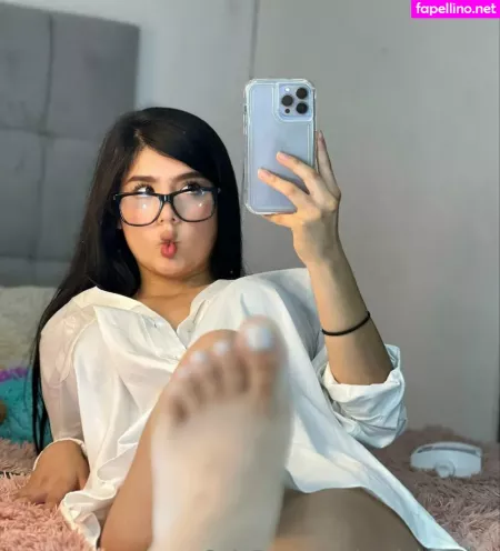 Sonielyoficial OnlyFans Thumbnail #9RMuiqW5pB