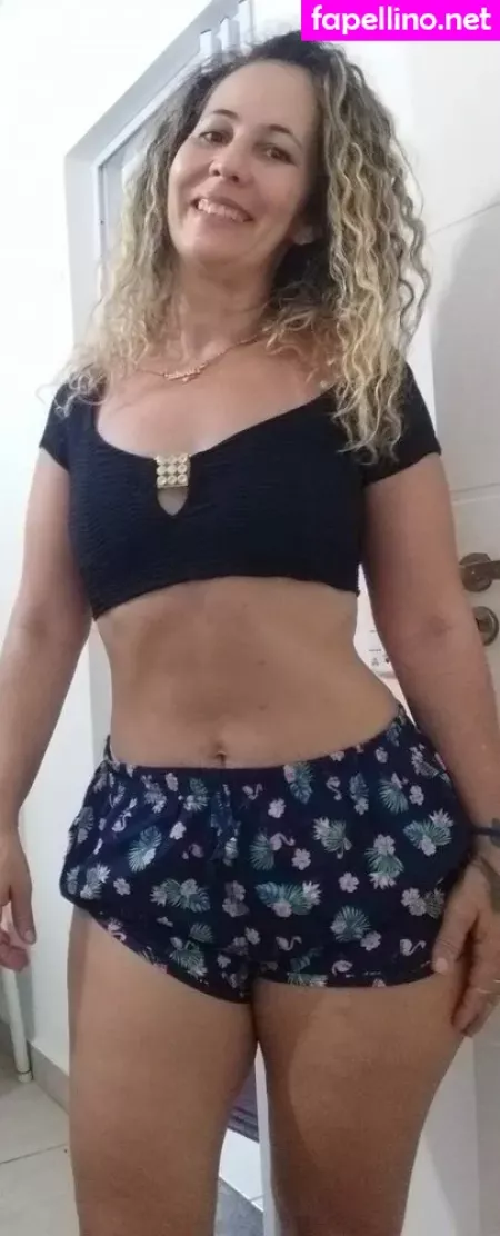 Soninha Coroa OnlyFans Thumbnail #583MkYr8Qa