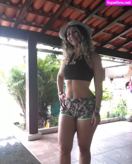 Soninha Coroa OnlyFans Thumbnail #TTnLyWDt2m