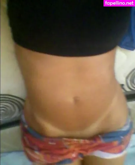 Soninha Coroa OnlyFans Thumbnail #ryDjAymx7U