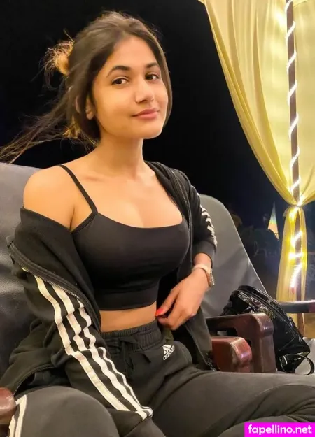 Soniya Khatri OnlyFans Thumbnail #0S7gnnQil9