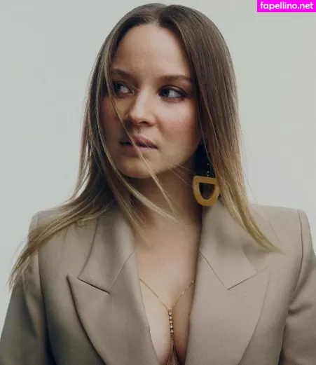 Sonja Gerhardt OnlyFans Thumbnail #IPr6jtQd0s