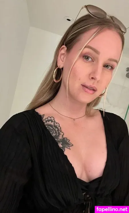 Sonja Reid 1 OnlyFans Thumbnail #6NojwOiUZf