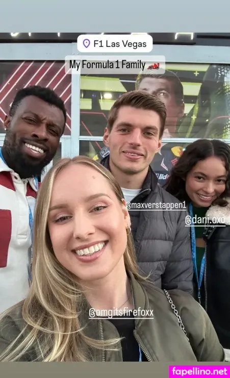 Sonja Reid Aka Omgitsfirefoxx Main Profile Photo