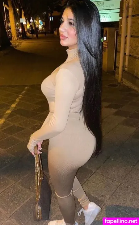 Sonjamhd OnlyFans Thumbnail #HhHq67RN80