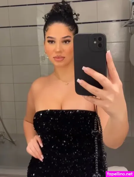 Sonjamhd OnlyFans Thumbnail #zmvk7xGxX2