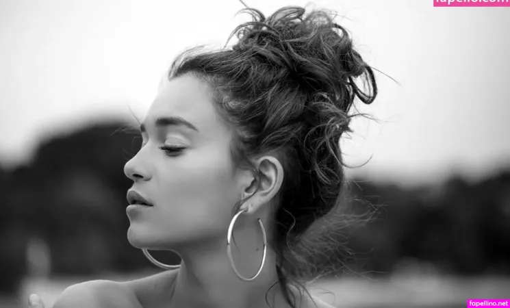 Sonny Joan OnlyFans Thumbnail #s2aHAXMPC9