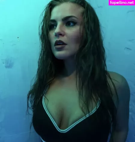 Sonya Tayurskaya OnlyFans Thumbnail #aTtrFbLkEK