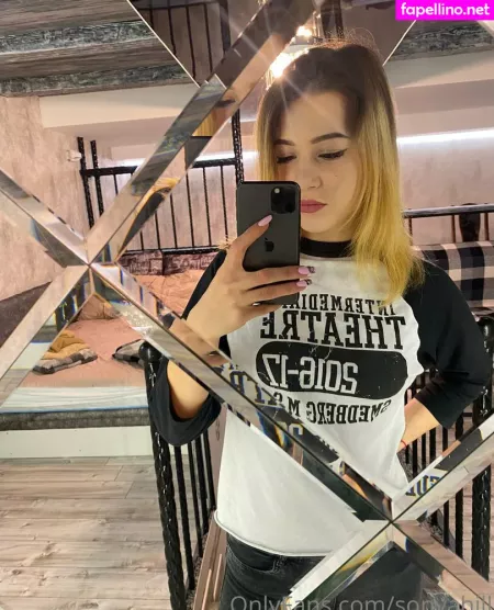 Sonyahill OnlyFans Thumbnail #UZD5fQjKf4