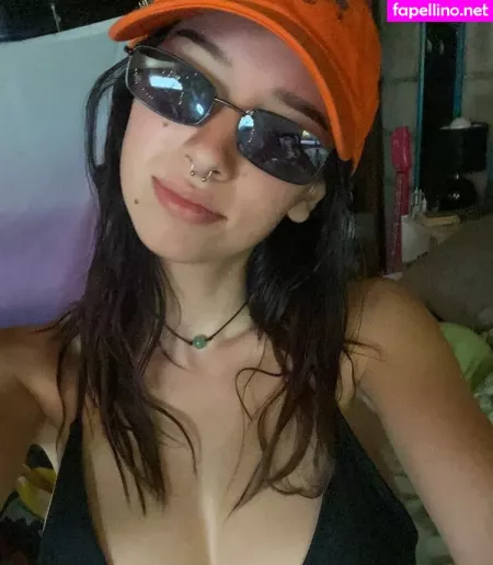 Sonyapaints OnlyFans Thumbnail #Fs6bcwURUQ