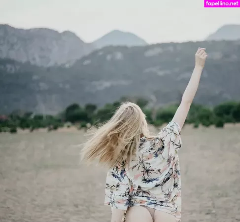 Sonyaplush OnlyFans Thumbnail #oeZVrrdEpQ