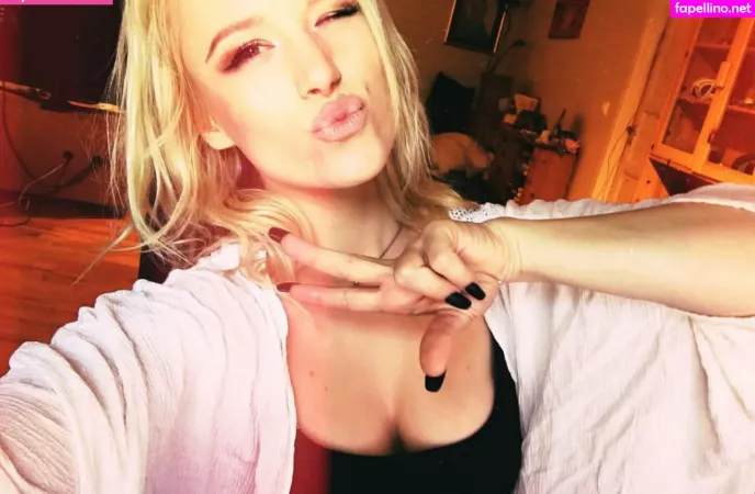 Sonyatheevil OnlyFans Thumbnail #Q8jU7FxZX1