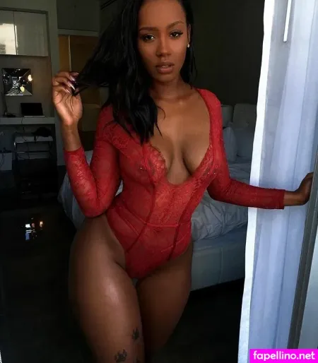 Soooraven OnlyFans Thumbnail #a1MnlwkwHM