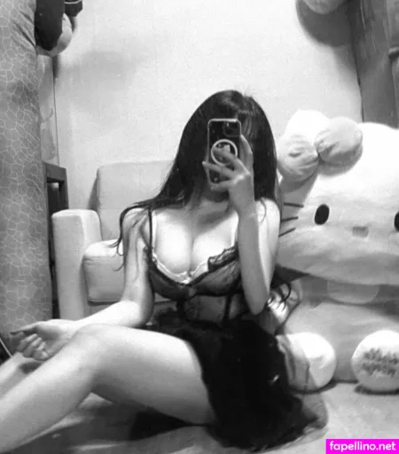 Soooyaee OnlyFans Thumbnail #Oz0X2Dn6jW