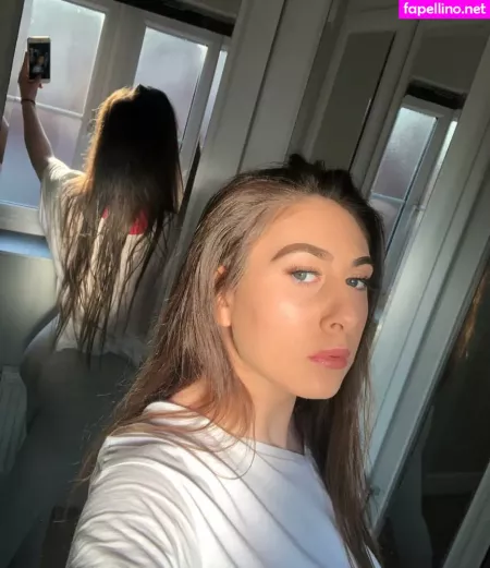 Soph Alice OnlyFans Thumbnail #E1QdrUlSW3