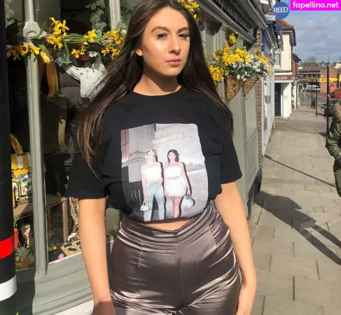 Soph Alice OnlyFans Thumbnail #EHJFHq0nin