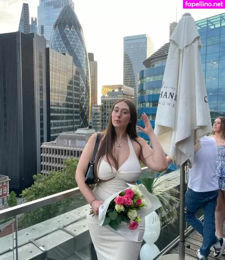 Soph Alice OnlyFans Thumbnail #f4ZThVnHGp