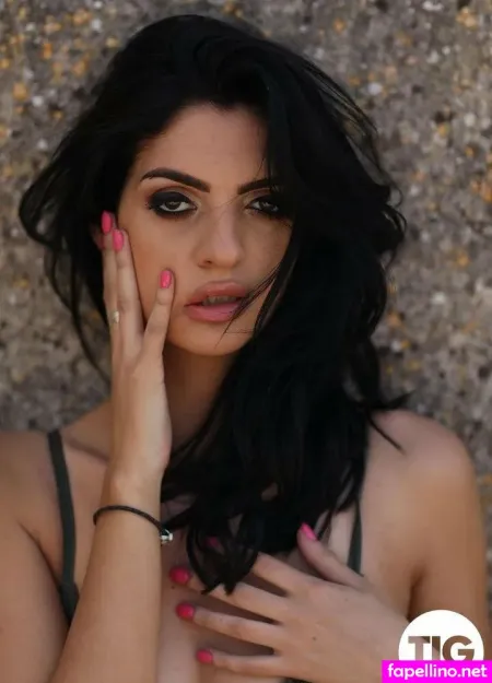 Soph Bailey OnlyFans Thumbnail #kwNnbP8OKU