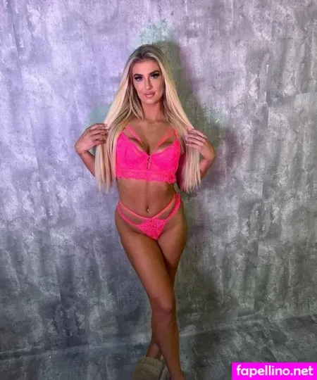 Soph Isabella OnlyFans Thumbnail #WwVp0XJt6R