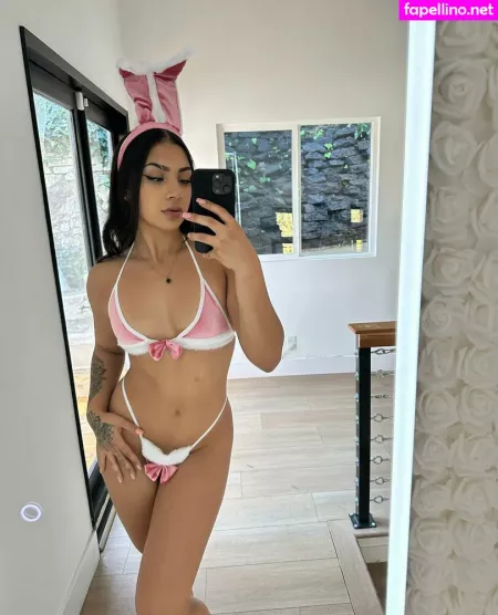 Soph1zzle OnlyFans Thumbnail #lXbw0MG8xD