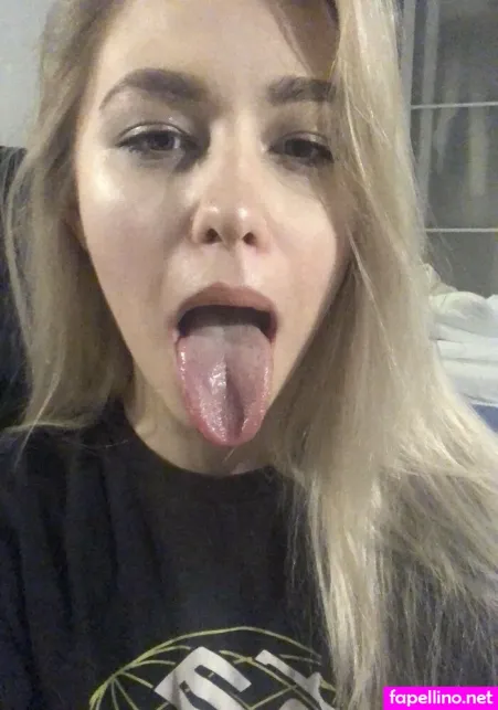 Sophakingwet OnlyFans Thumbnail #RQ6Ybbf3wx