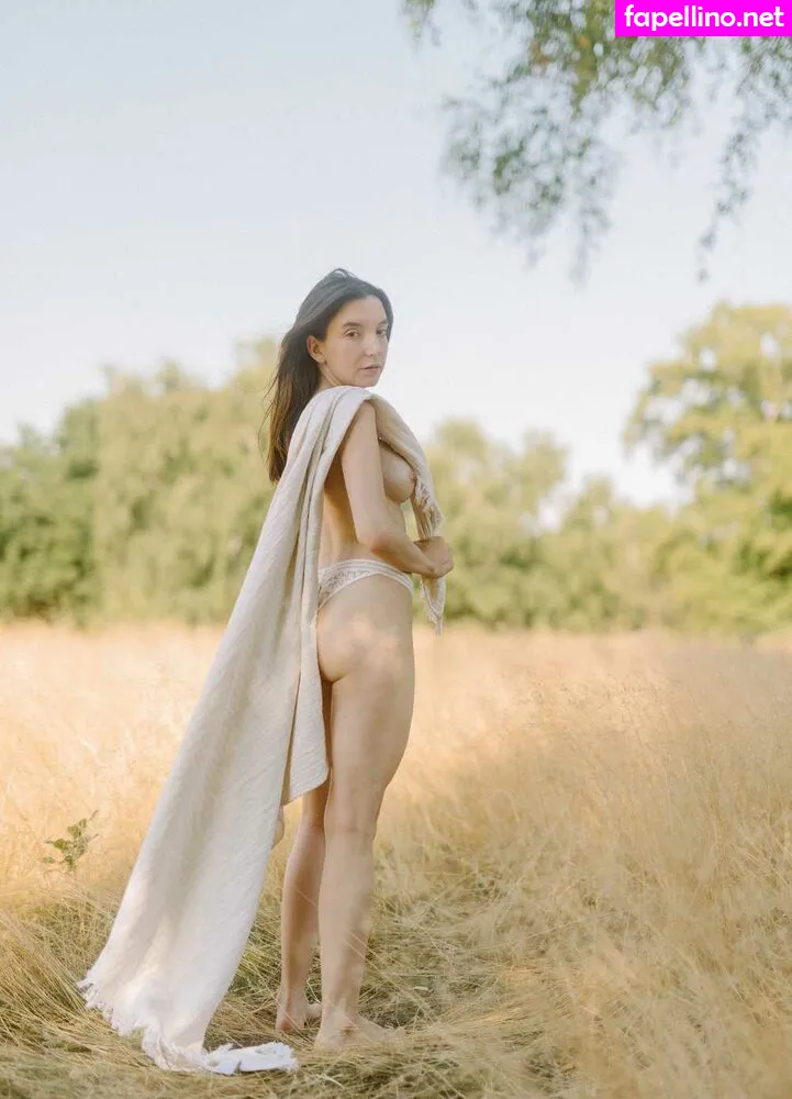 SophieBird, sophieebird Nude Leaked OnlyFans Photo #iOTD5WoNPi