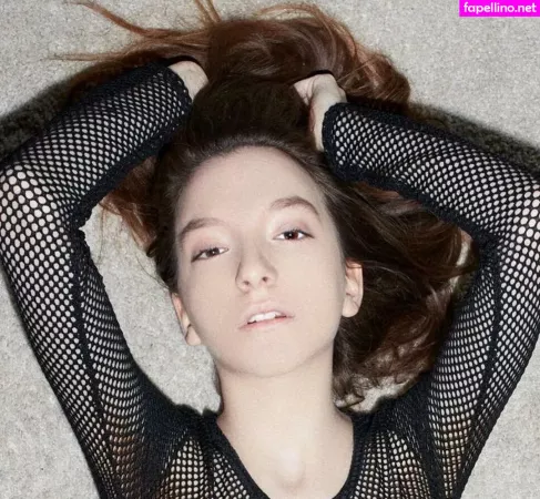 Sophei Bird OnlyFans Thumbnail #tTrIufOzzp