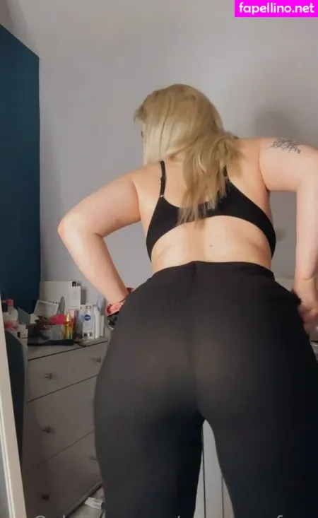 Sophhsxxfree OnlyFans Thumbnail #jzQkYmBOjE